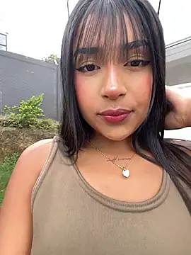 Chat XXX en directo de Mariangel_11