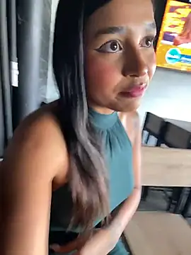 Mariangel_11 Adlı Modelin Canlı XXX Sohbeti