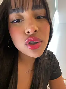 Mariangel_11 网络视讯表演