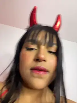 Show de Mariangel_11 na webcam