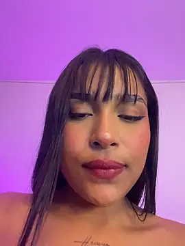 Mariangel_11 Adlı Modelin Canlı XXX Sohbeti