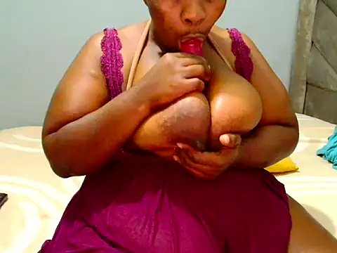 Webkamerová show Hips2seyy86