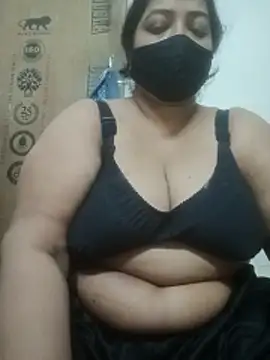 zeepe19 Adlı Modelin Canlı XXX Sohbeti