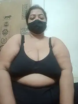 zeepe19's Live XXX Chat