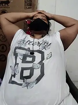 zeepe19's Live XXX Chat