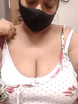 zeepe19's Live XXX Chat