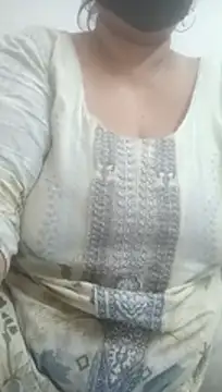 zeepe19's Live XXX Chat
