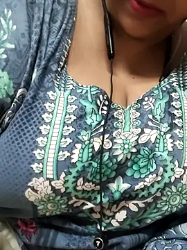 zeepe19 Adlı Modelin Canlı XXX Sohbeti