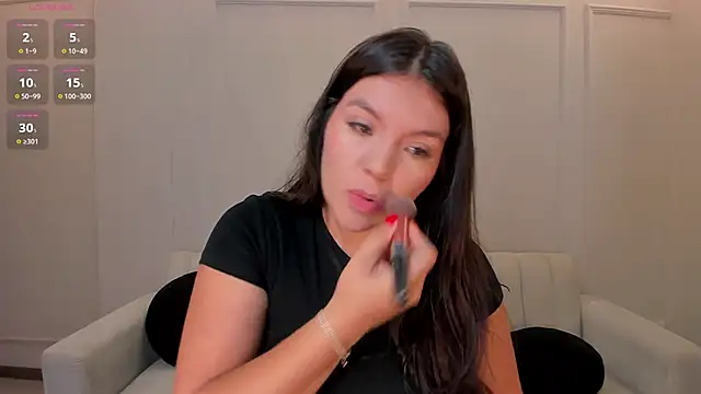 ValeriaRoldanX Chat XXX in diretta