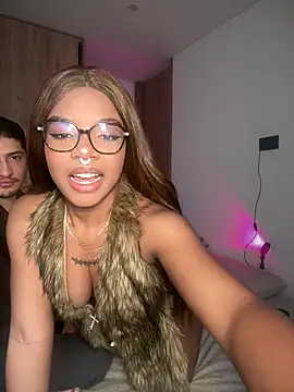 Show Webcam de tiana_nave