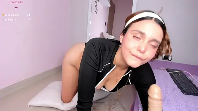 KIMAPRIL – Naživo XXX chat