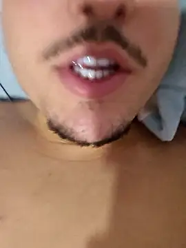 VibratedPoaching webcam show