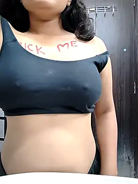 Horny_RasmalaiiのライブXXXチャット