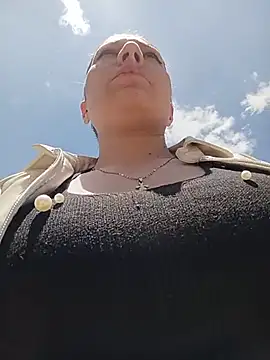 Živý XXX chat Mia_Love-3