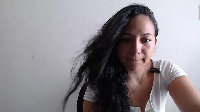 Chat +18 de mariamulata ao vivo