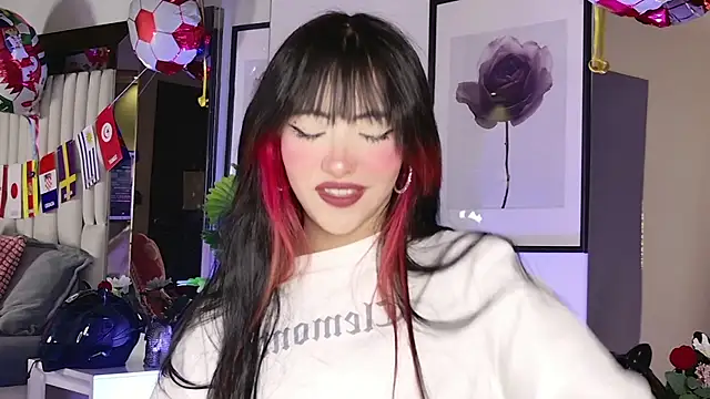 Kitty_Eliffe Live XXX-chat