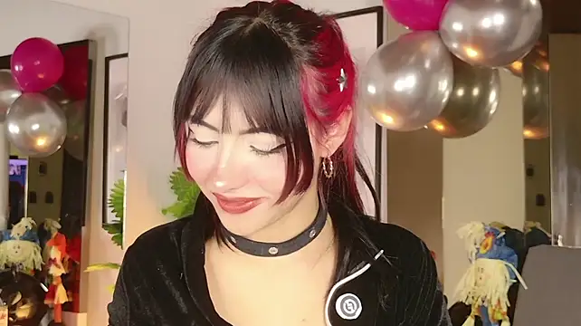 Kitty_Eliffe's Live XXX Chat
