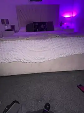 Ava_Foxx Adlı Modelin Canlı Sohbet Odası