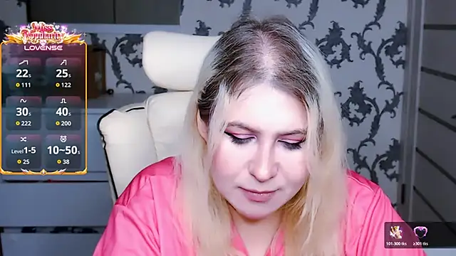 yourkarma_2_0 Pertunjukan Webcam