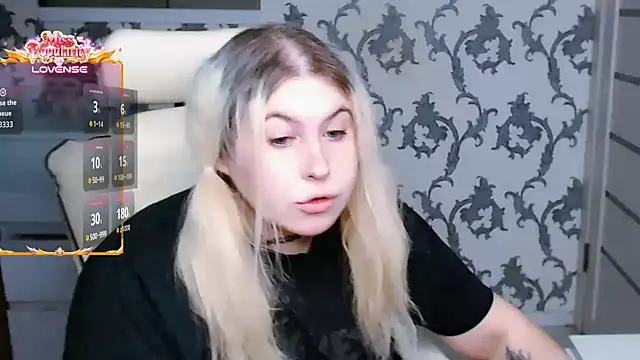 yourkarma_2_0's Webcam Show