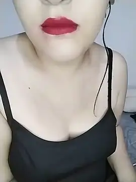 Just_noura Adlı Modelin Web Kamerası Şovu
