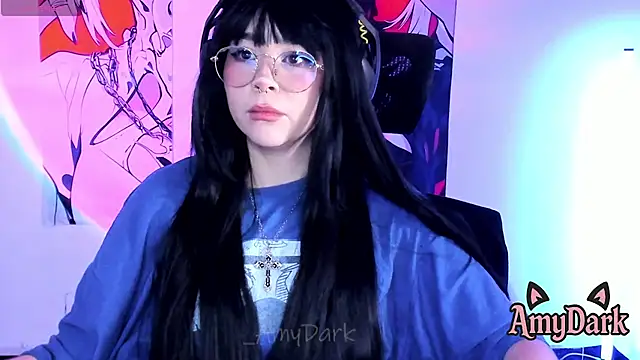 _AmyDark's Webcam Show