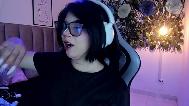 Kitty_Gangn Webbikameraesitys
