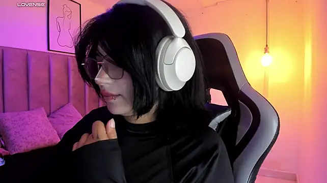 Kitty_Gang's Webcam Show