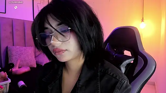 Kitty_Gang 网络视讯表演