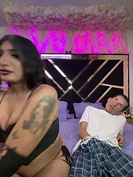 BriannaTS_and_David Webcamshow