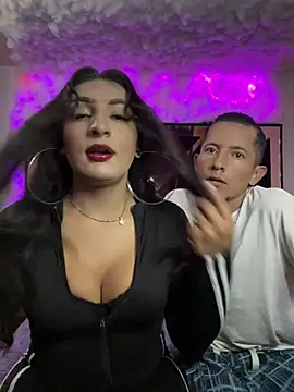 BriannaTS_and_David: вебкам-шоу