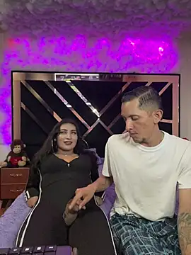 Chat XXX en directo de BriannaTS_and_David