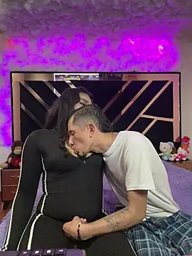 BriannaTS_and_David: διαδικτυακό σόου στην κάμερα
