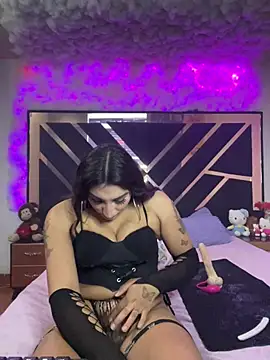BriannaTS_and_David Show Webcam