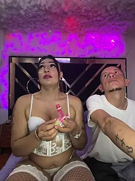 BriannaTS_and_David: διαδικτυακό σόου στην κάμερα