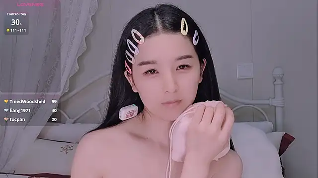 BingLin-'s Live XXX Chat