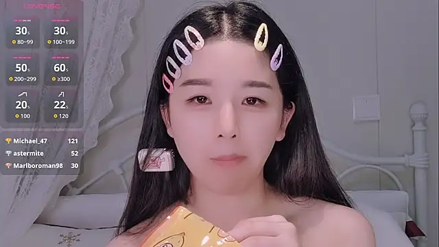 BingLin-'s Live XXX Chat