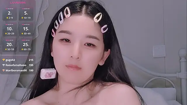 BingLin- live XXX chat