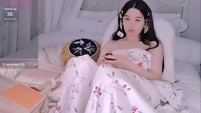 BingLin- 网络视讯表演