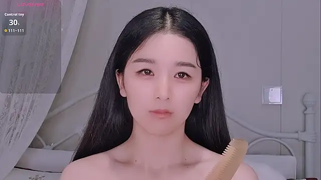 BingLin-'s Live XXX Chat