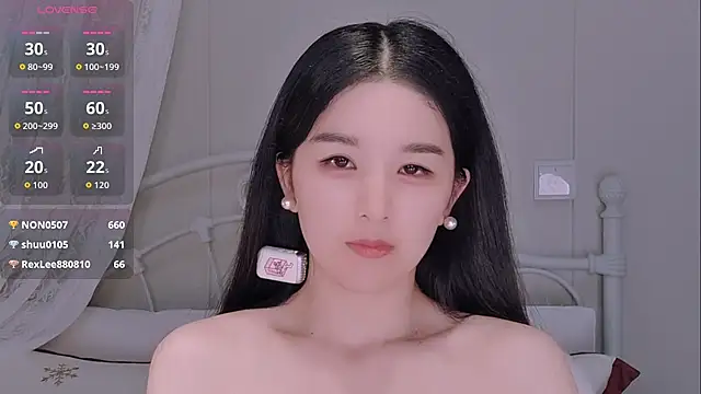 BingLin-'s Live XXX Chat
