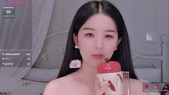 BingLin-'s Live XXX Chat