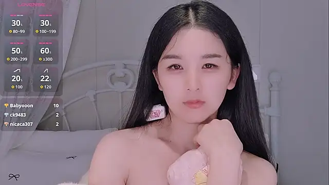 BingLin- live XXX chat