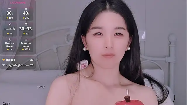BingLin-'s Live XXX Chat