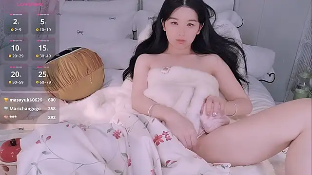 BingLin- 网络视讯表演