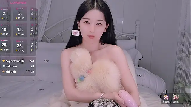 Chat XXX en directo de BingLin-