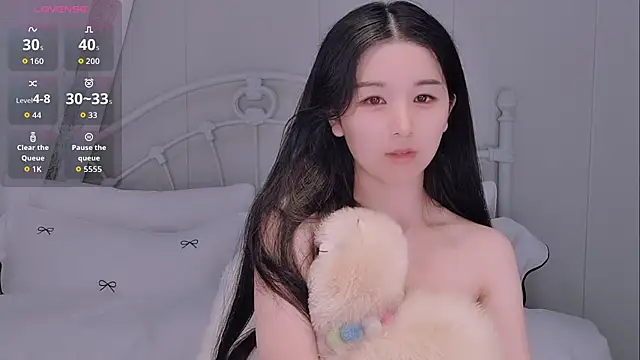 Chat XXX en directo de BingLin-