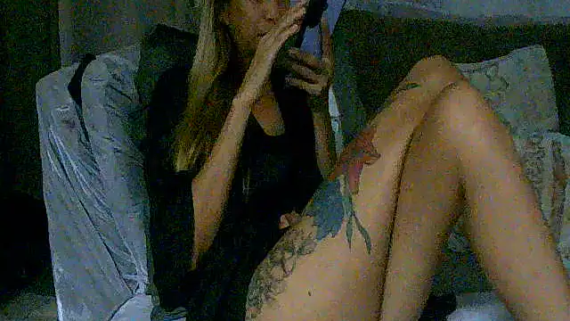 mysterymel Show in webcam