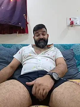 Fun_Guuy: διαδικτυακό σόου στην κάμερα