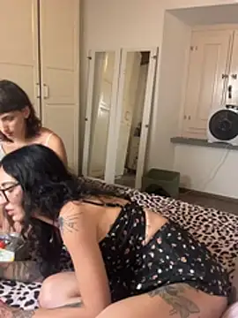 BrisenLeStrange Webcam Show